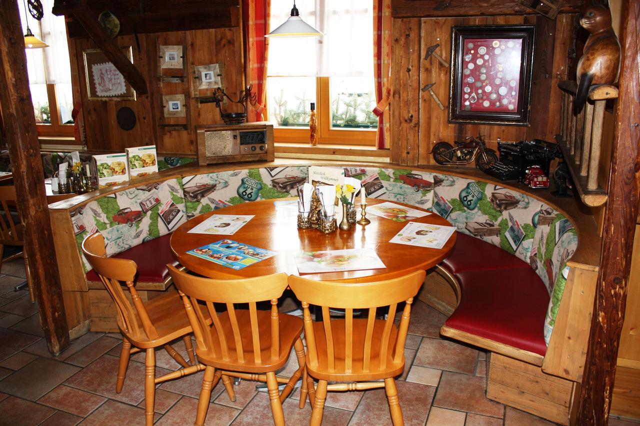 Autobahnrestaurant & Motorhotel * Zöbern